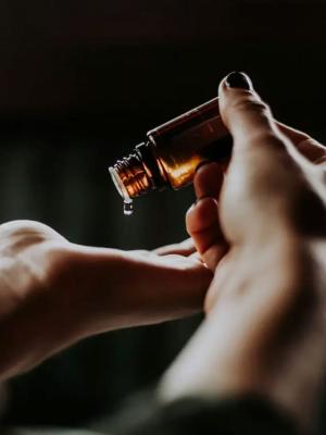 5 SECTRETS OIL